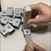 Conector Quadrado Estrutural em Liga de Alumínio 30x30mm