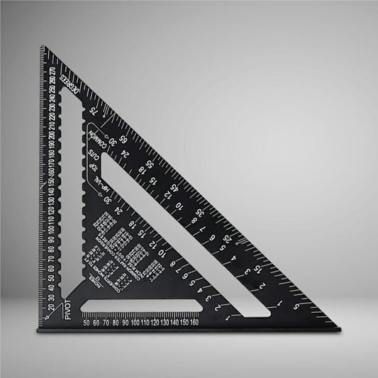 Esquadro Métrico Triangular Speed Square 12 Pol - SquarePro - Akada Brasil