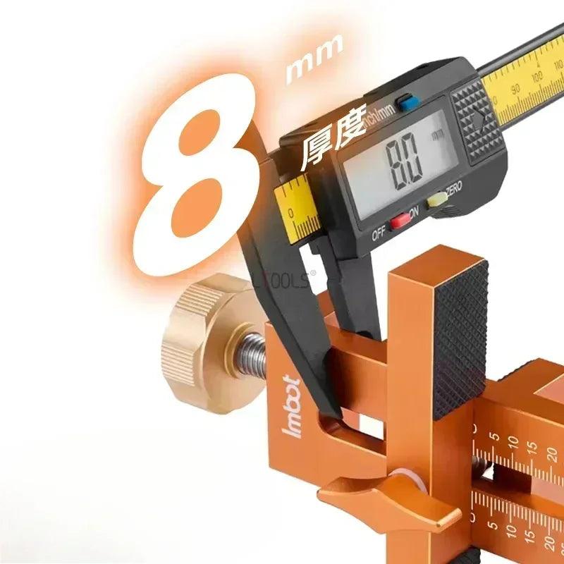 Gabarito de Instalação 2 em 1 para Portas de Armário - Akada Brasil